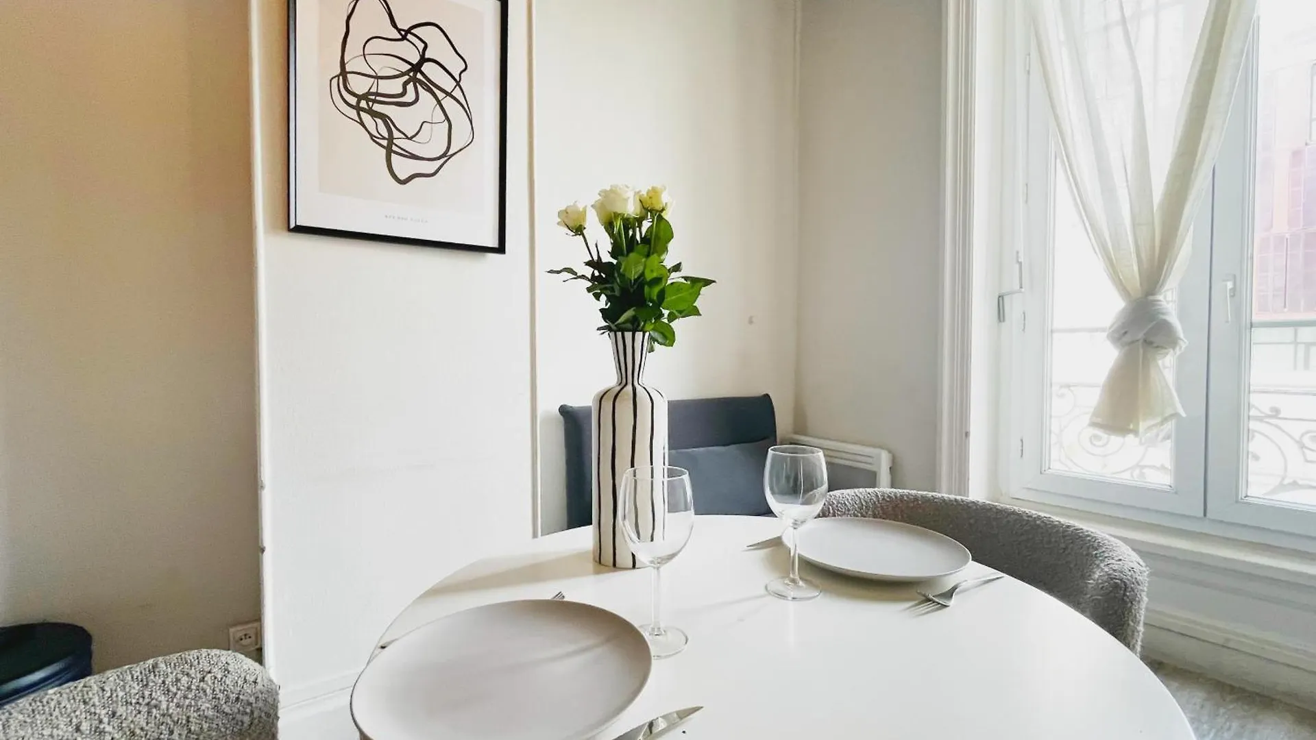 Apartment Suite Opium Lyon France